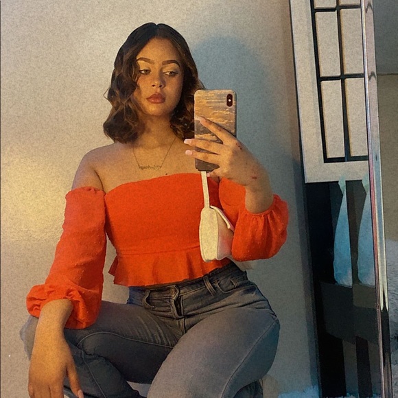 Pretty little thing top - Picture 2 of 3